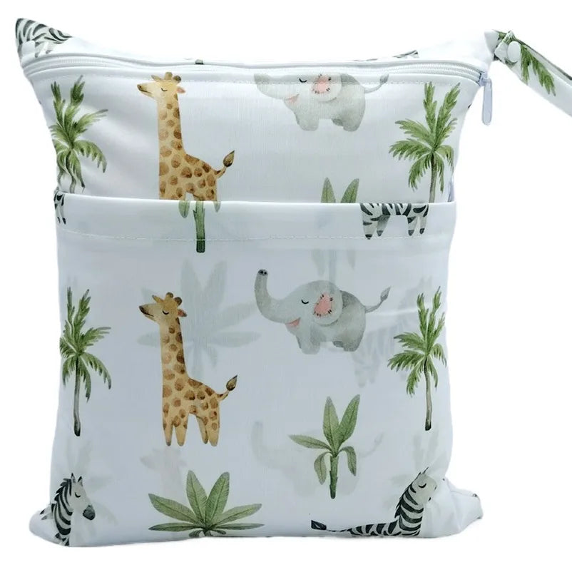 Waterproof wet dry bag by X With Love with two zippers, ideal for baby diapers, reusable, waterproof, 36cm x 29cm.